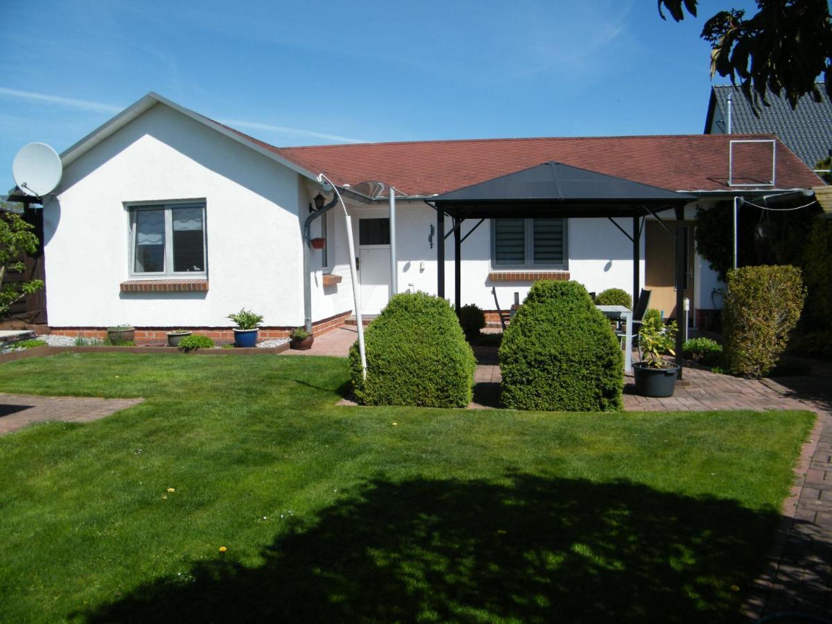 Ferienbungalow Meerjungfrau Im Seebad Ueckermuende Villa Bagian luar foto